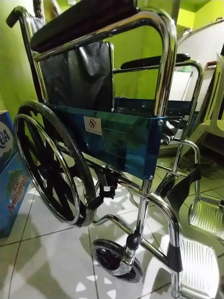 Kursi Roda Baru belum pernah pakai