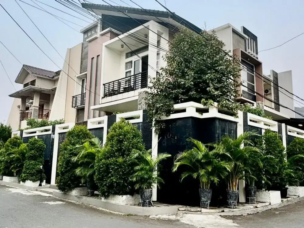 Dijual Cepat rumah Hook 2 lantai di Pulomas Barat, Jakarta timur