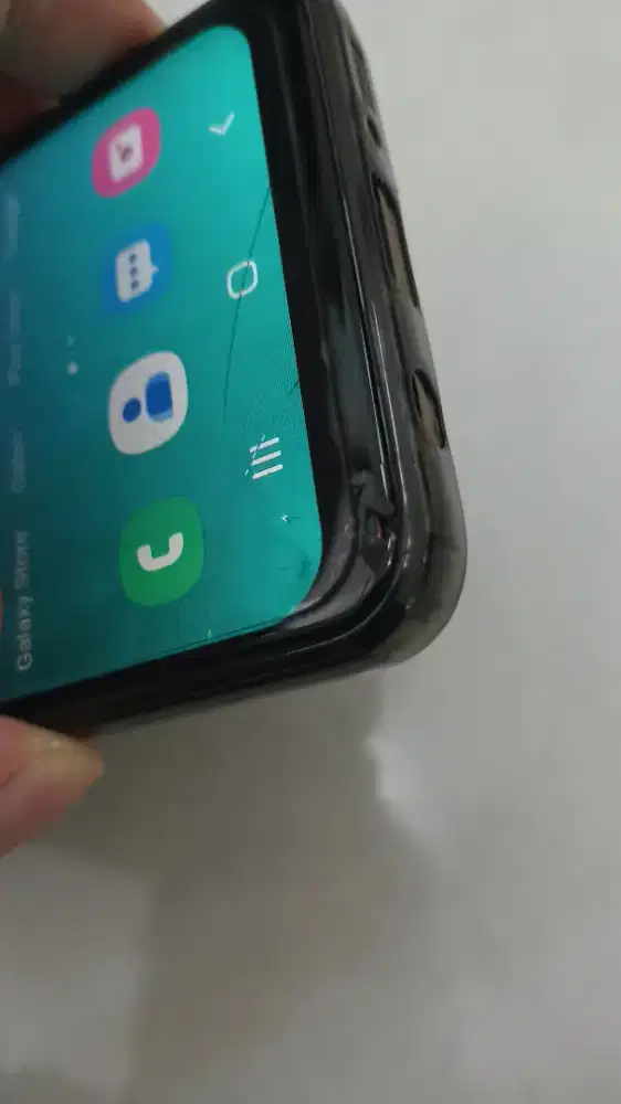 Samsung A30 64GB Cileungsi