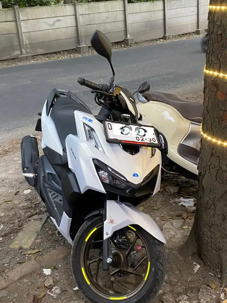 Over Kredit Resmi Vario 160