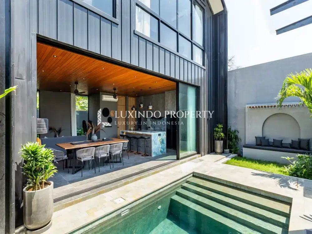 DIJUAL VILLA DENGAN 3 KAMAR TIDUR DI MUNGGU