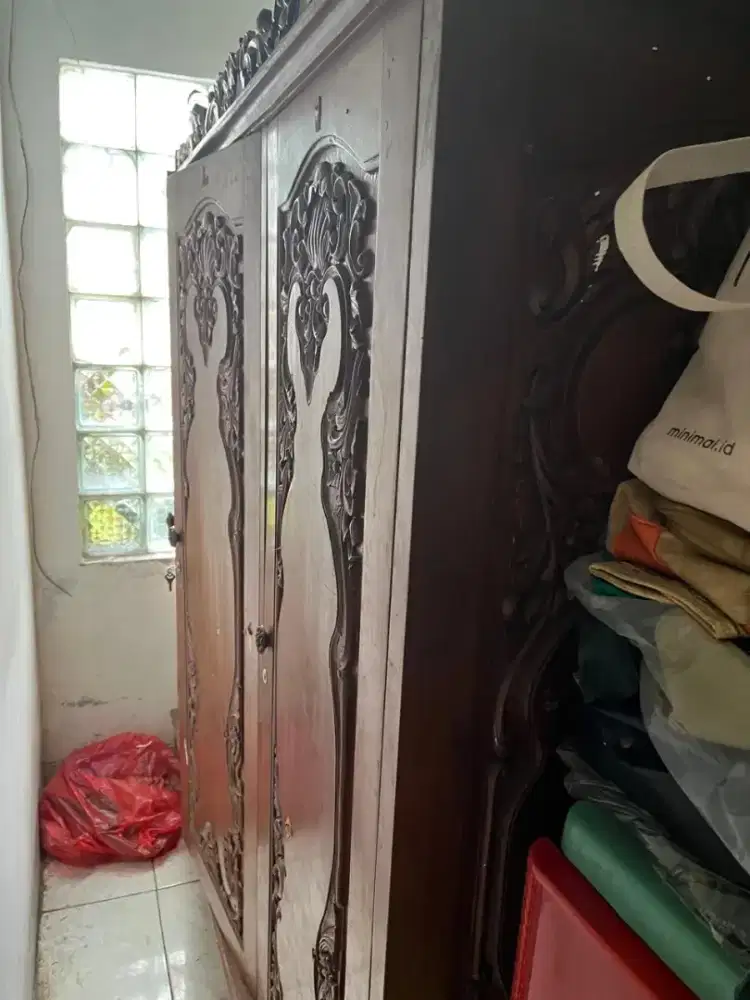 Jual cepat Lemari Jati