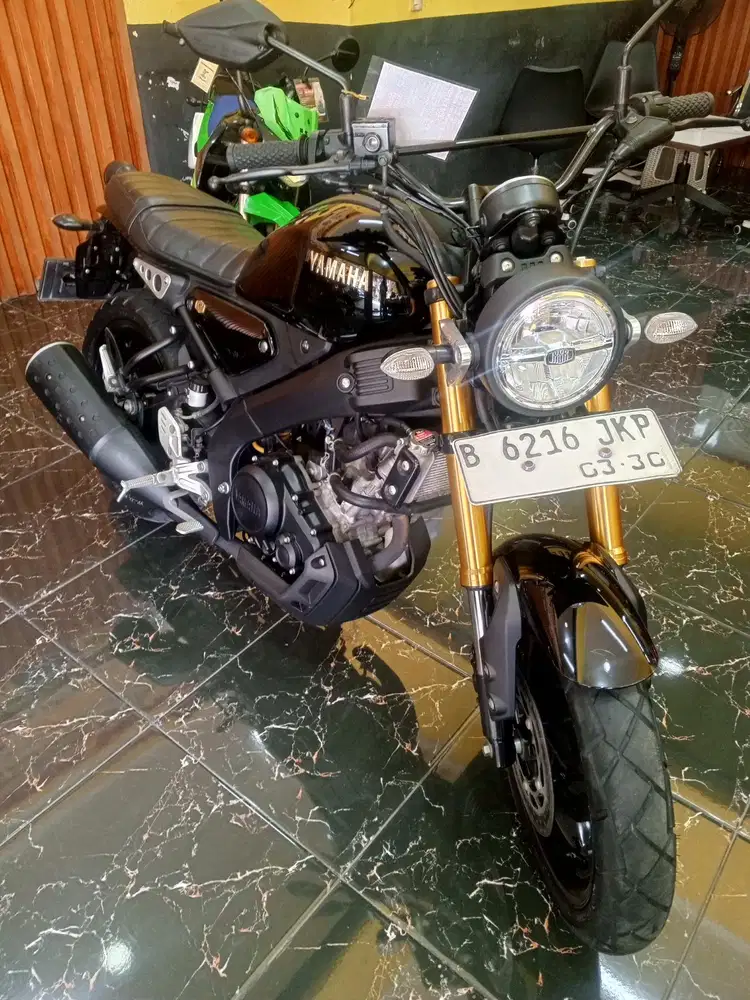 XSR 2025. MESIN BODY KAKI2 ISTIMEWA. SEPERTI BARU. SURAT2 LENGKAP.NEGO