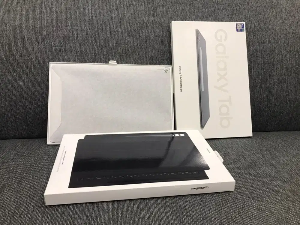 Samsung Galaxy tab s10 ultra 5G open doang plus keyboard ori
