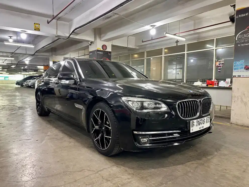BMW Serie 740LI 2014 Full Spec