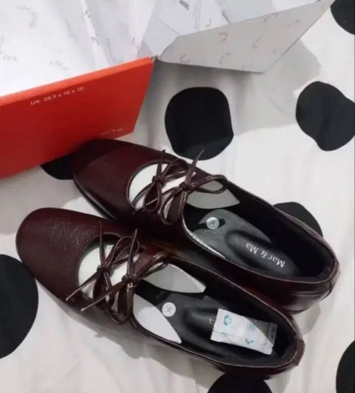 Carolina Leather Shoes (Sepatu Bahan Kulit)