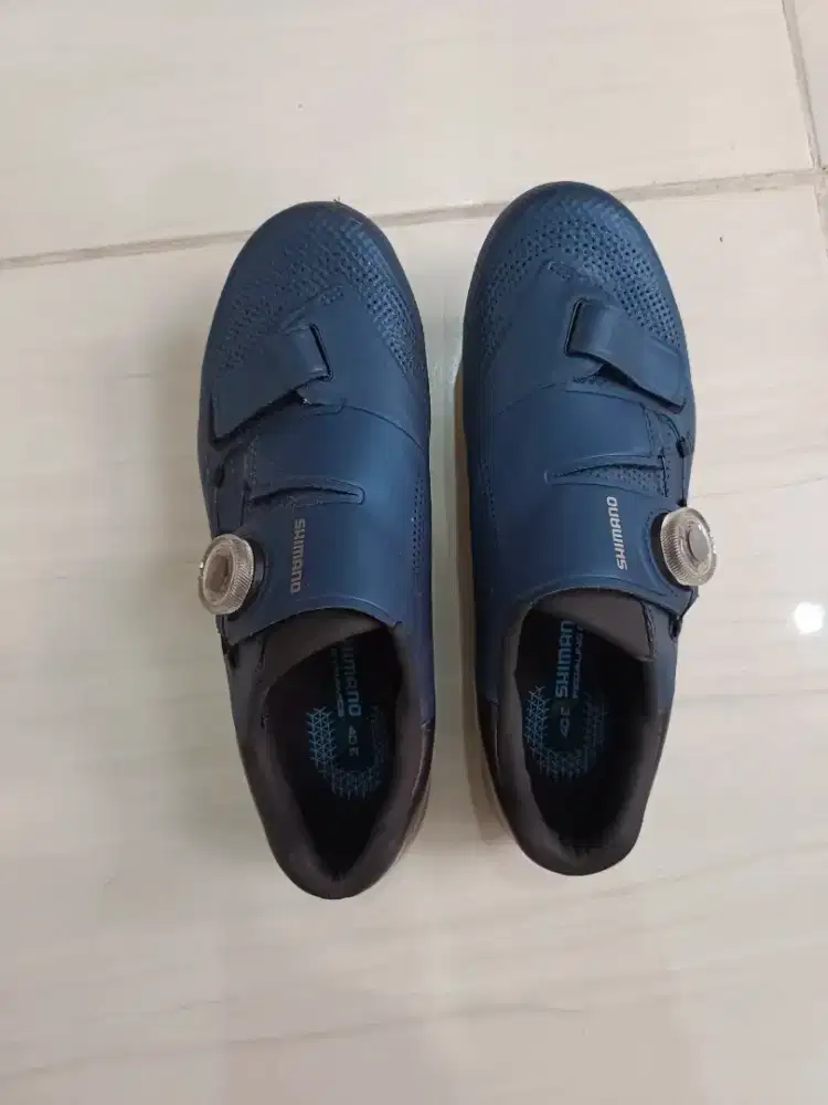 Sepatu sepeda uk 40