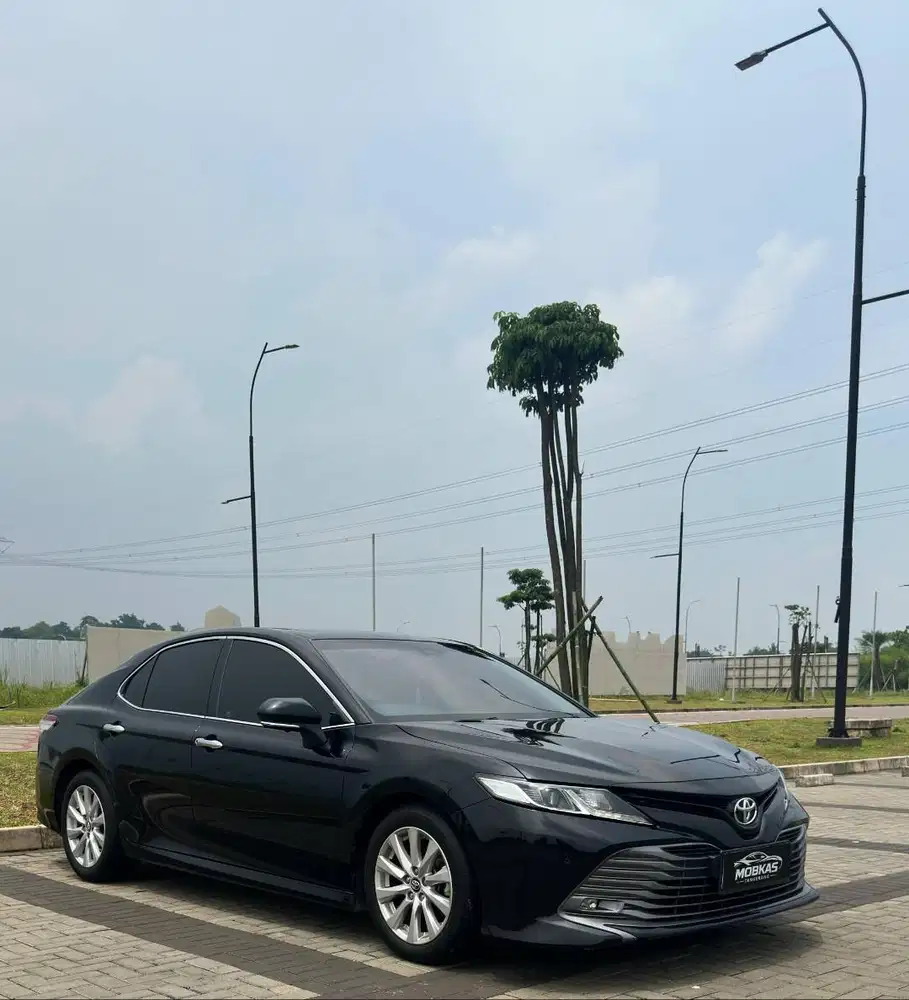 TOYOTA CAMRY V 2.5 (2019)