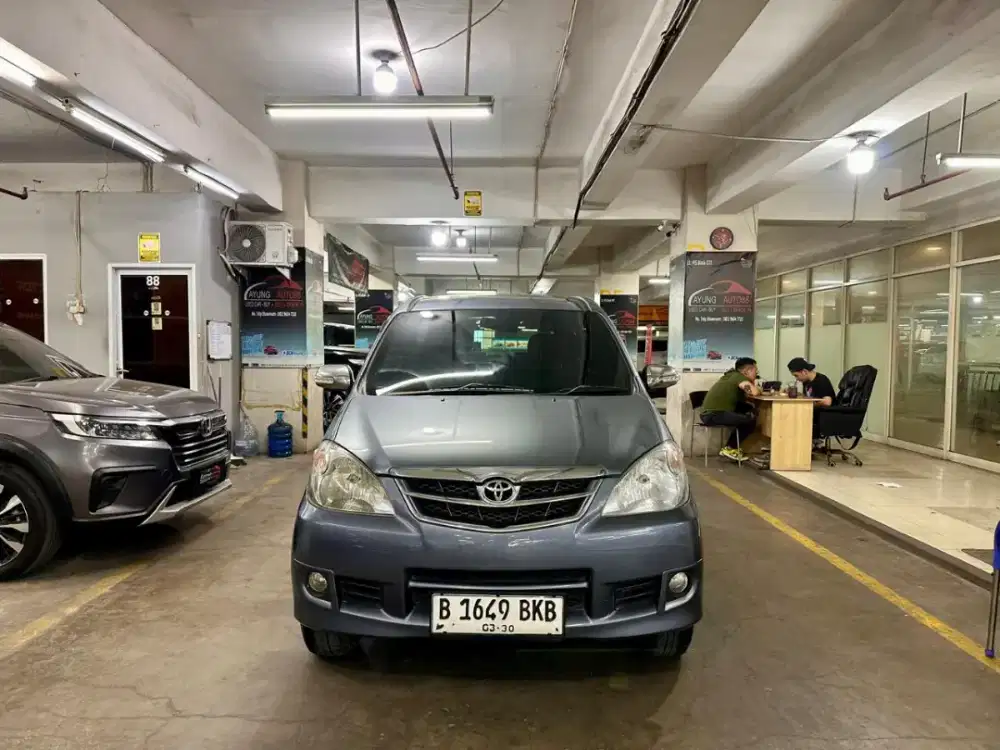 Toyota Avanza G Matic 2010