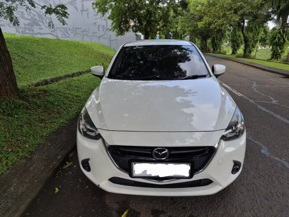 Mazda 2 R Skyactive 2017 AT