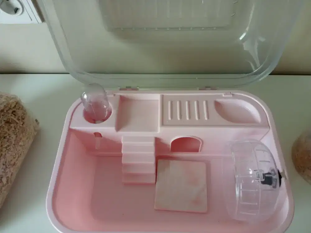 Kandang Hamster baru 1 minggu dipakai