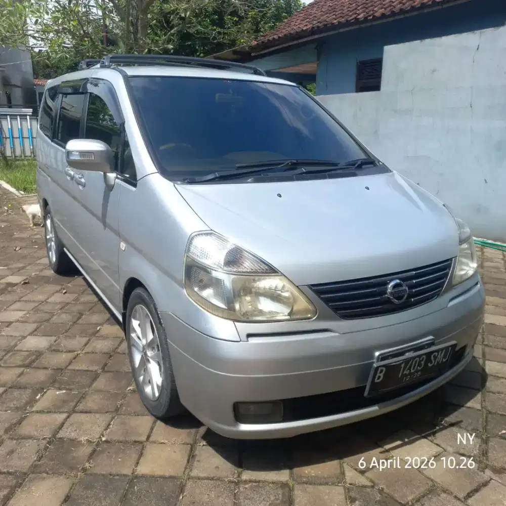 Nissan Serena HWS 2009 AT