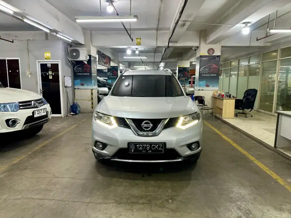 Nissan Xtrail 2.5 AT 2016
