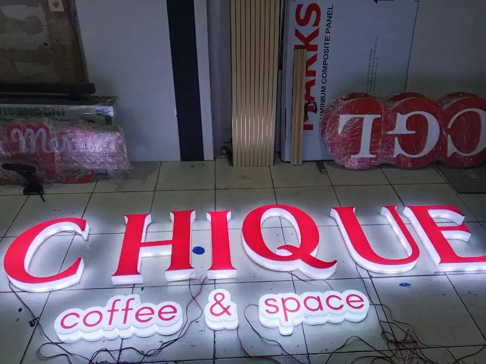 Huruf timbul | neon box | akrilik | signage | billboard | custom logo