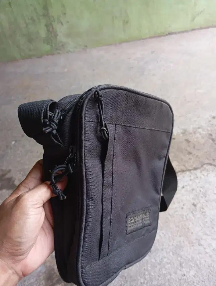 Tas slingbag scremous