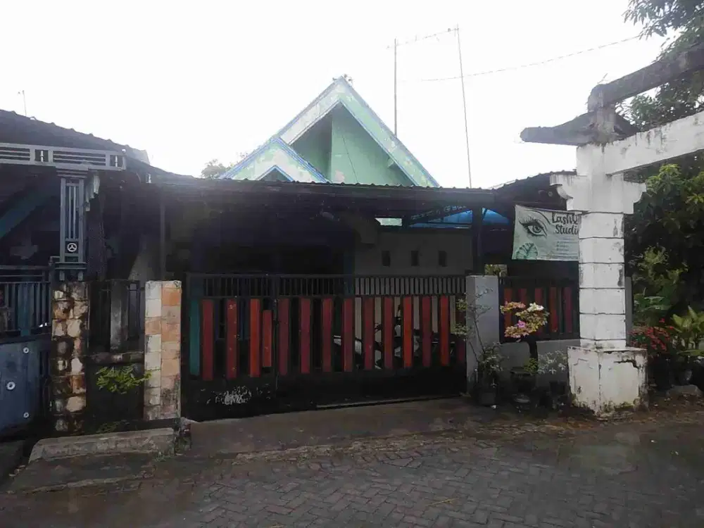 DI JUAL RUMAH
KEL. : KEBONAGUNG
KEC. : BABAT
KAB  : LAMONGAN