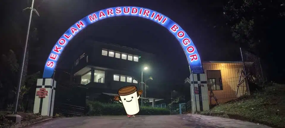 Huruf timbul | akrilik | billboard | neon box | custom logo | murah