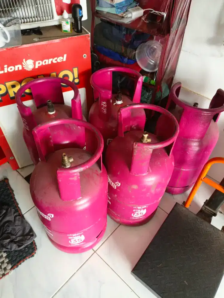 Jual tabung Gas 12 kg murah 160 rb ja/ 1 tabung