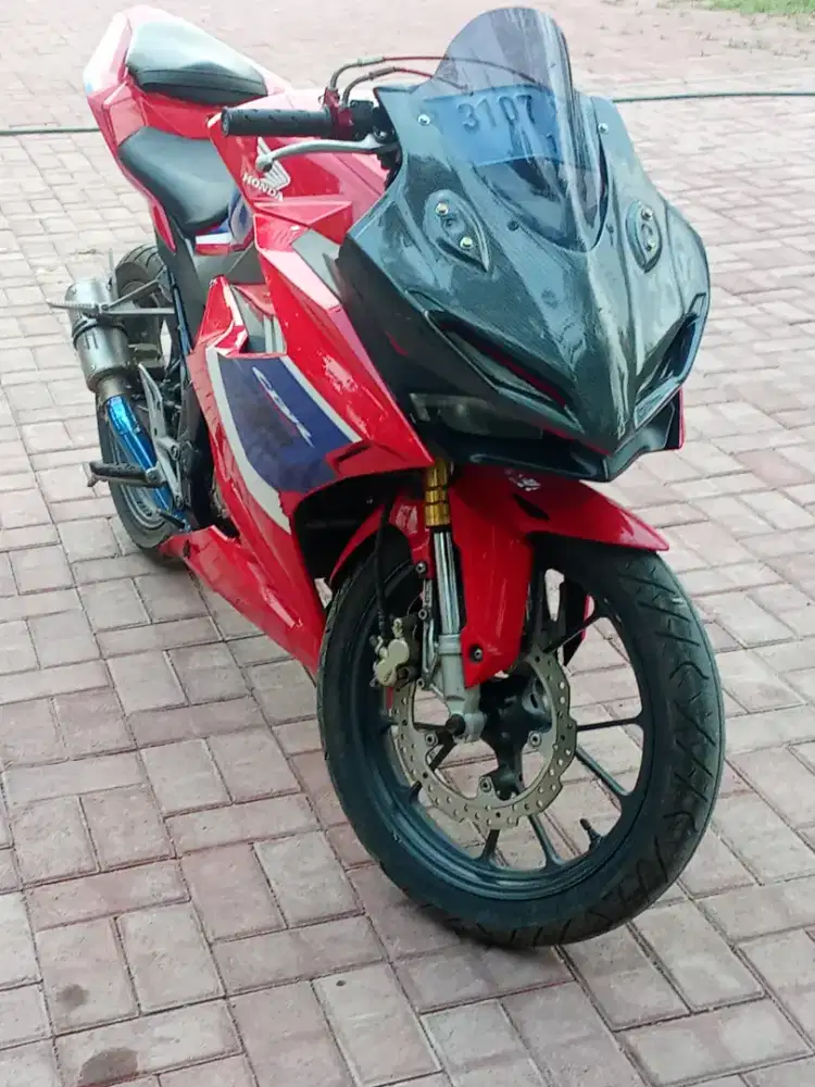 CBR 150R new 2023