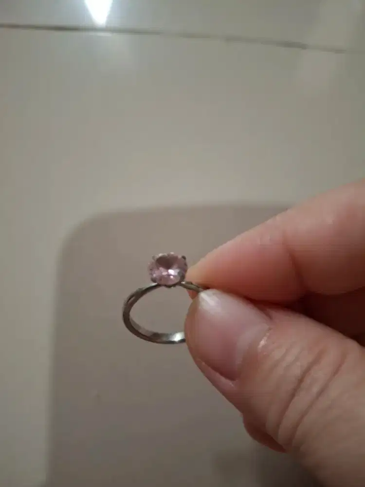 Aksesoris cincin dg batu zircon