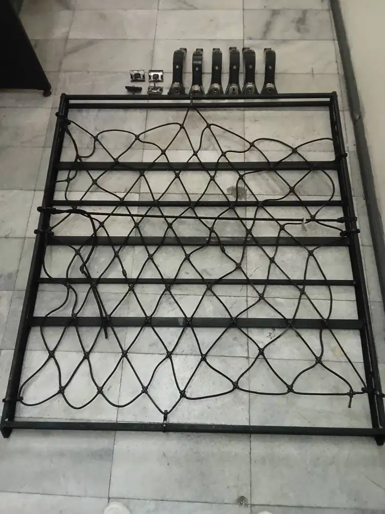 Dijual roof rack besi ex. Cherokee XJ