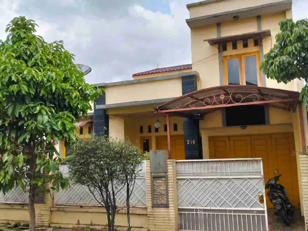 Jual Rumah Besar di Komplek Barata Tanggerang bisa KPR