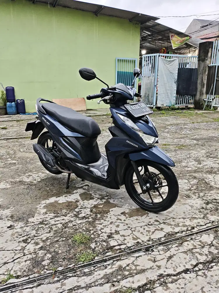 Honda beat duluxe 2021 biru