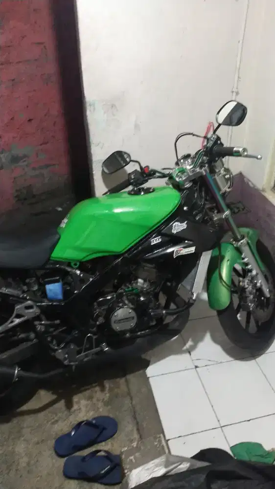 jual motor Kawasaki ninja r