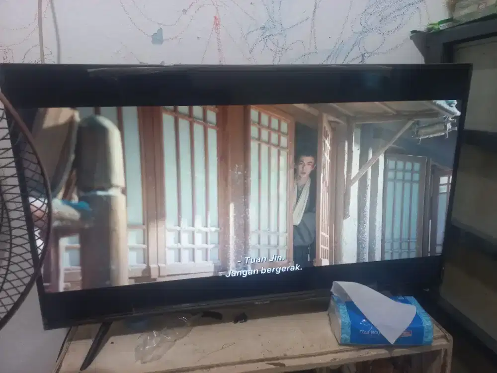 tv hisense 40 inch netflix youtube