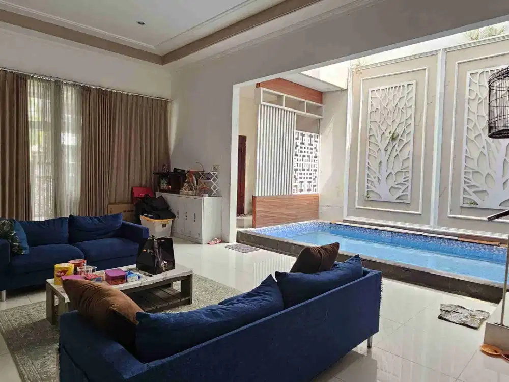 RUMAH MEWAH MOJO KLANGRU  SIAP HUNI SWIMMING POOL DEKAT UNAIR ITS GALAXY MALL