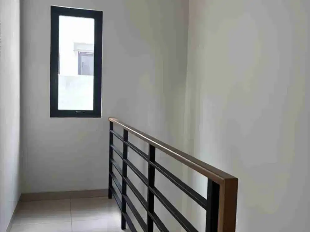 Disewakan rumah bagus siap huni di Sumareccon Crown Gading Bekasi