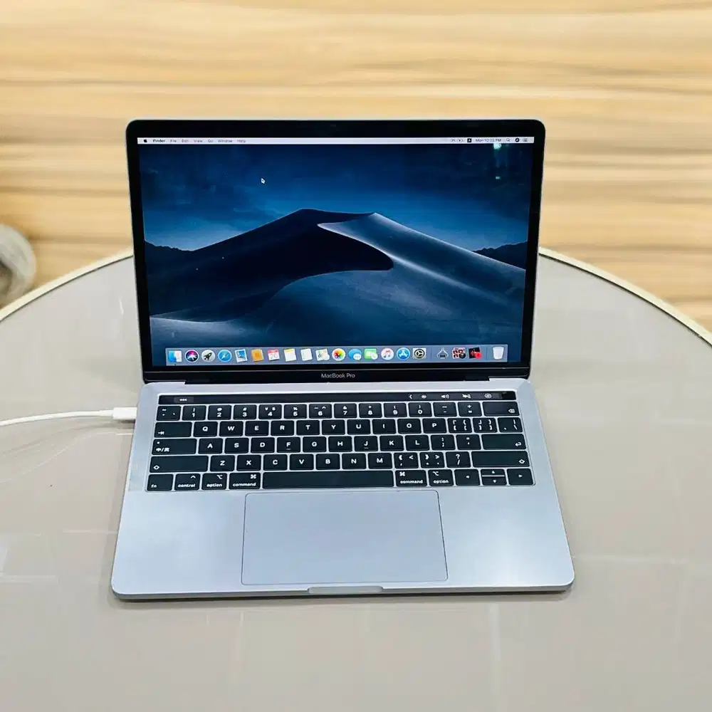 1 UNIT AJA MACBOOK PRO 2019 13 INCH Core i5 1.4GHz *RDC