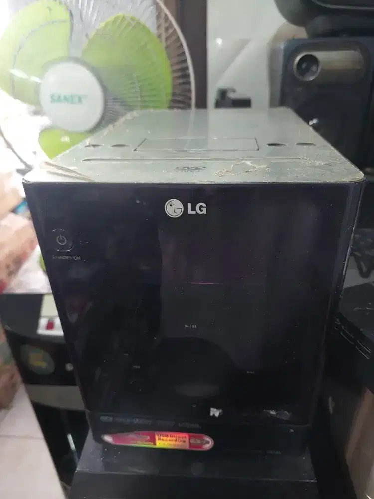 Micro Hifi LG type FB631