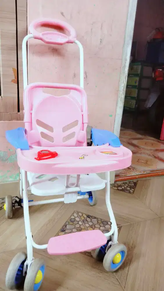 Kursi stroller bisa untuk makan merk Family