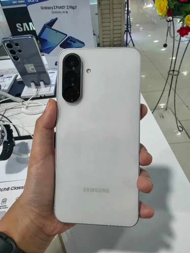 A56 8/256 Mulus Like New! Pemakaian Pribadi 6 Bulan