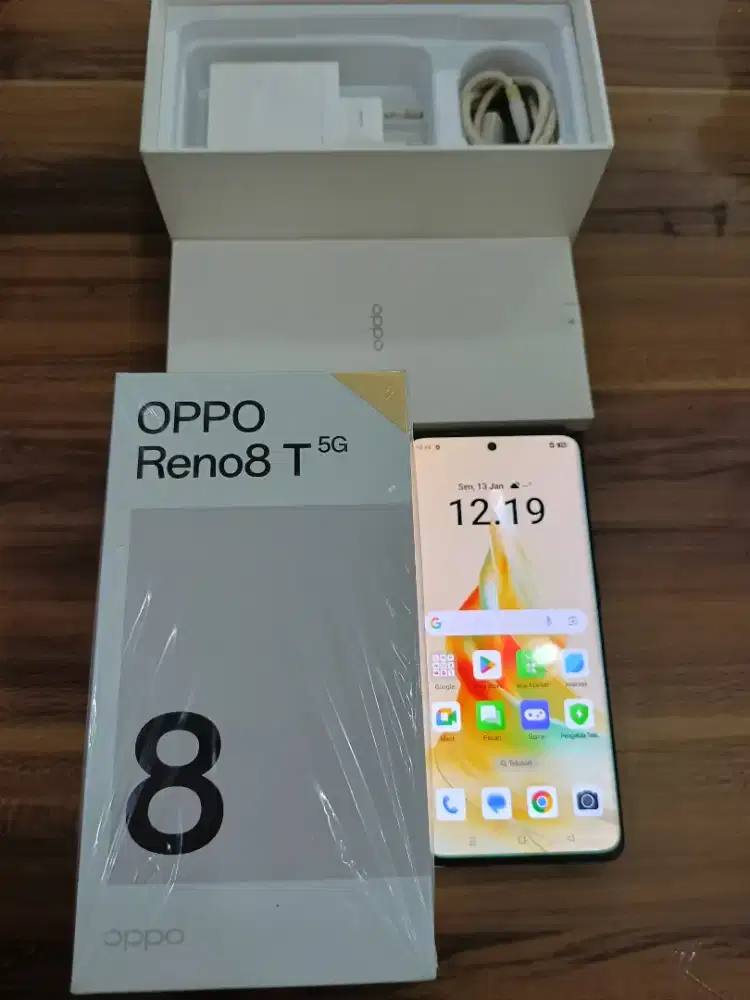 OPPO RENO 8T 8/256 SECOND