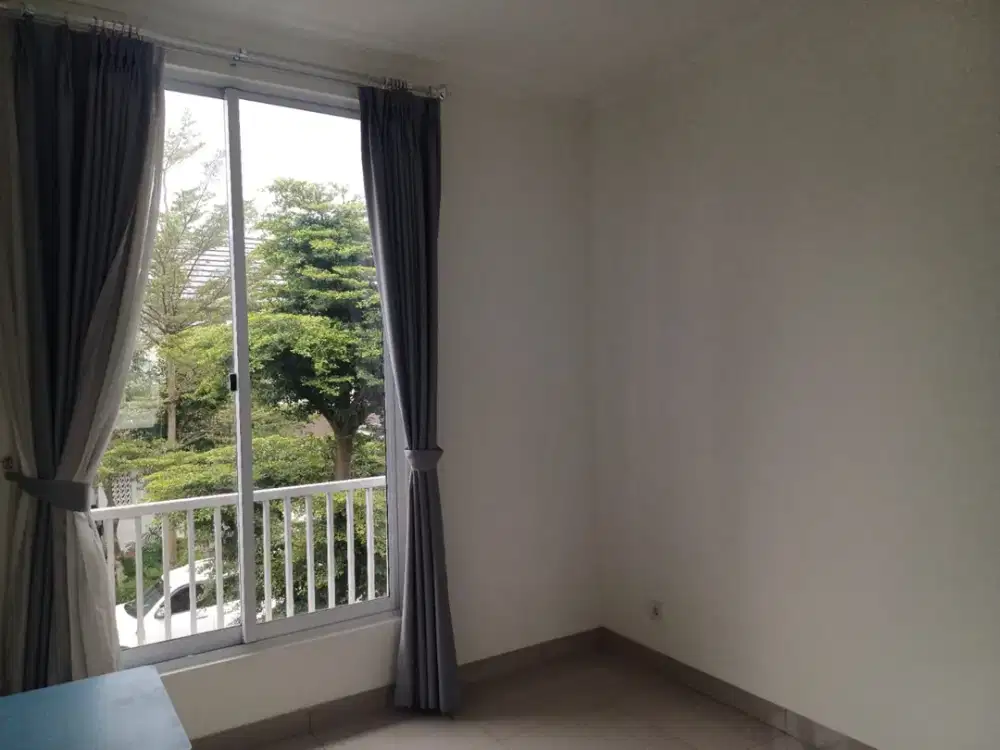 Disewa Rumah 2 Lantai Nyaman Asri Siap Huni Minimalis Lokasi di Summarecon Cluster Cynthia Bandung