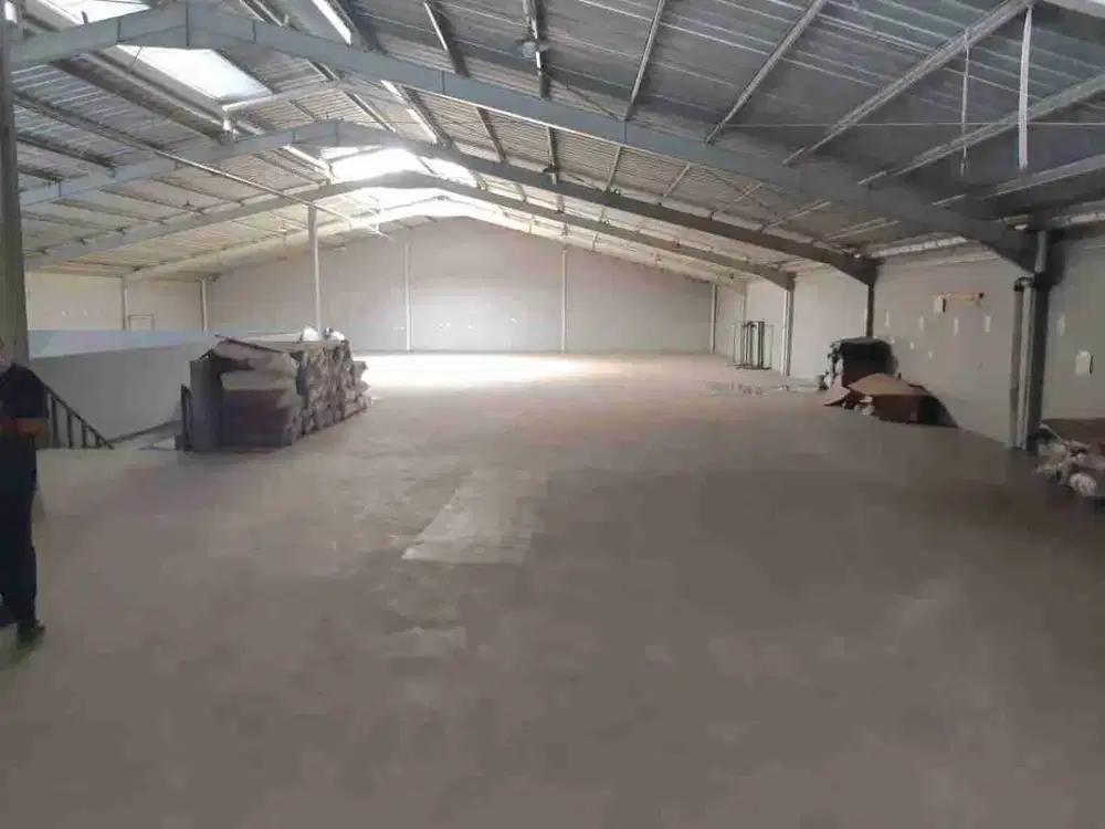 Gudang sewa Kav dpr cipondoh 2 lantai lb 1200