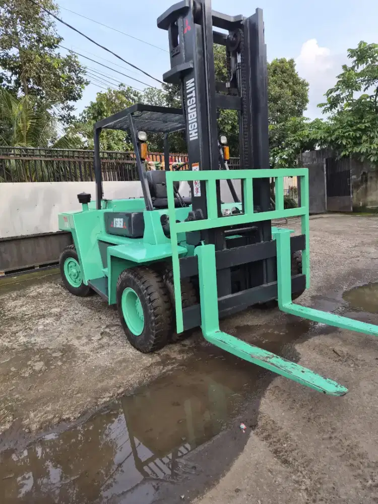 Forklift 7 Ton Mitsubishi istimewa siap kerja