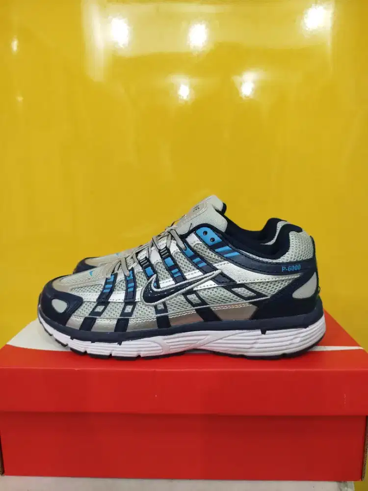 NIKE P-6000 Silver blue