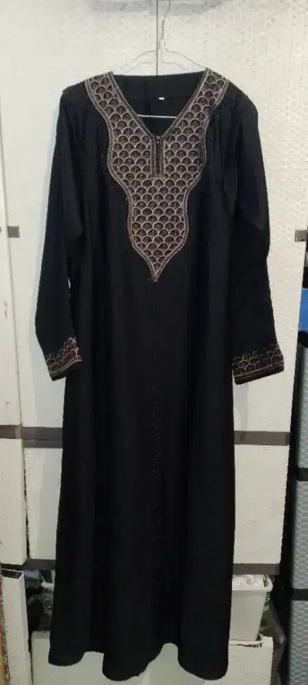 Feddora syafira Abaya (ambil keduanya)