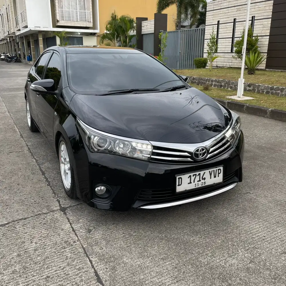 km 70rb Corolla Altis 2015 Toyota