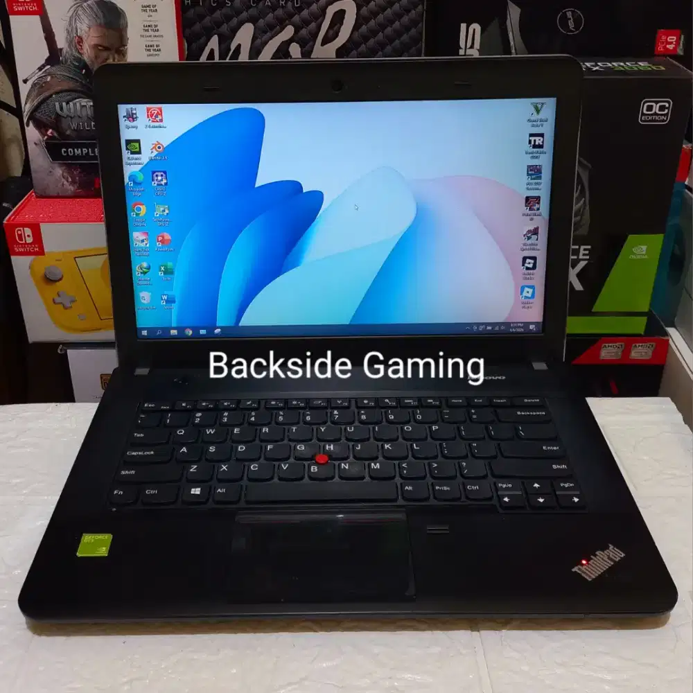 Laptop Lenovo Core i7 Dual VGA