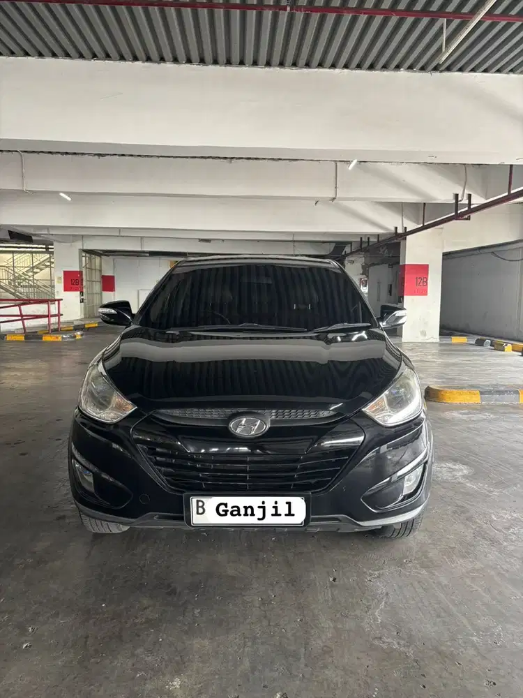 Dijual Hyundai Tucson 2012 Bensin