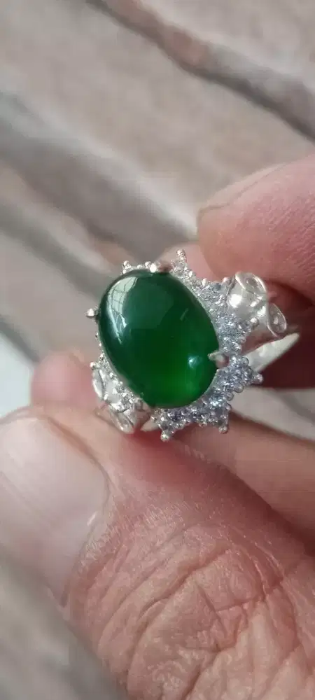 Jadeite jade giok Burma type A