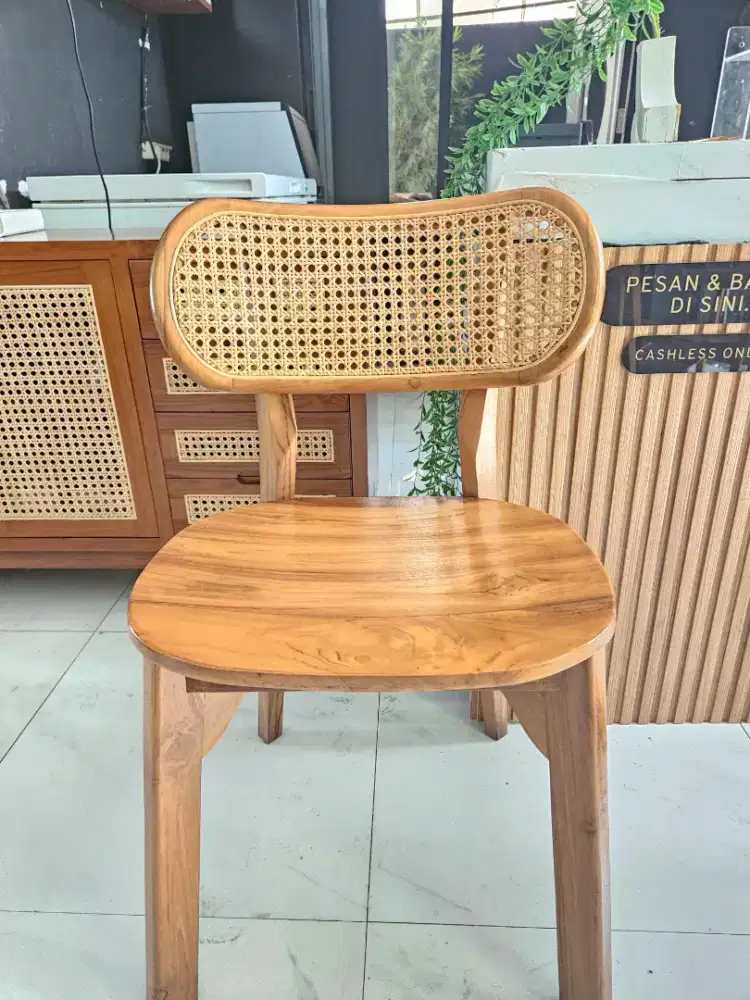 Kursi Jati Rotan