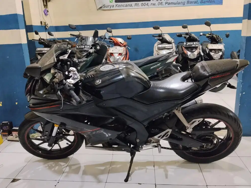 FOR SALE YAMAHA R15 V3 2018 ISTIMEWA