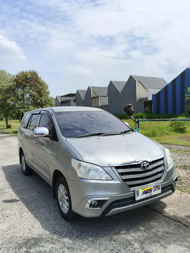 Toyota Kijang Innova 2015 Bensin