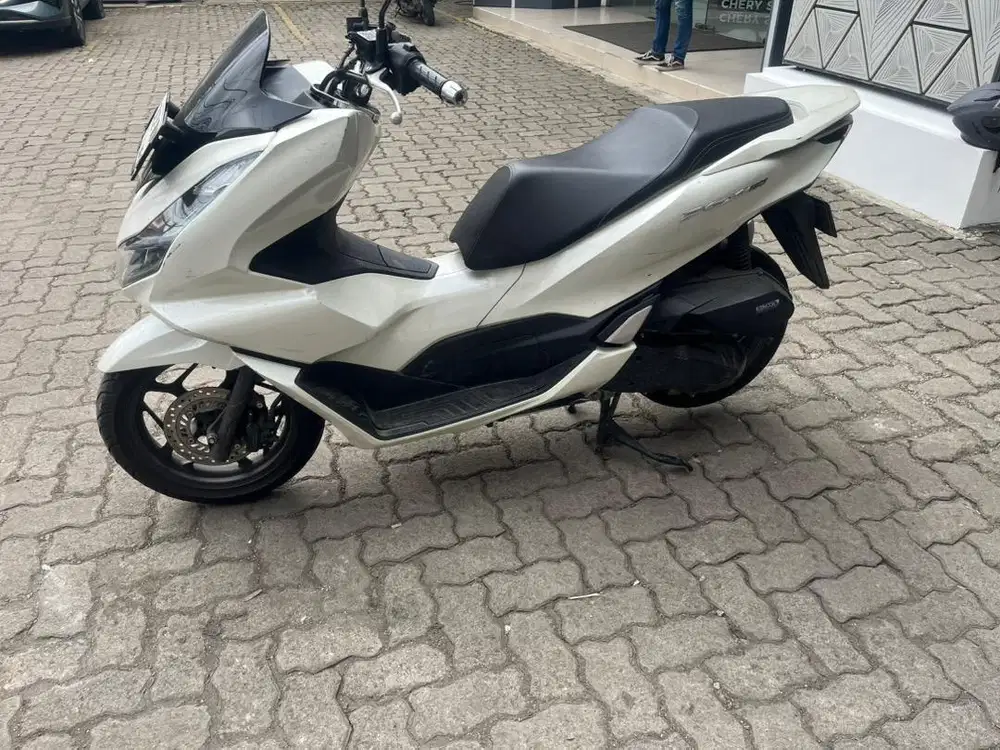 Honda PCX CBS 2024