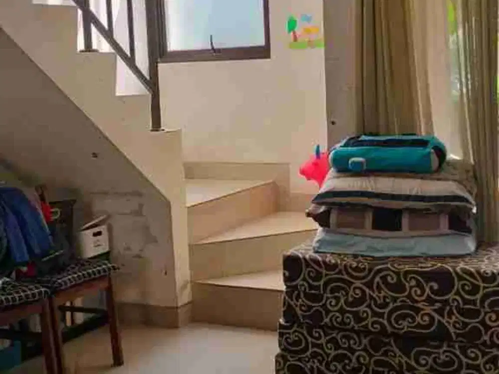 Dijual rumah 2 lantai di Grean Ara Harapan Indah Bekasi